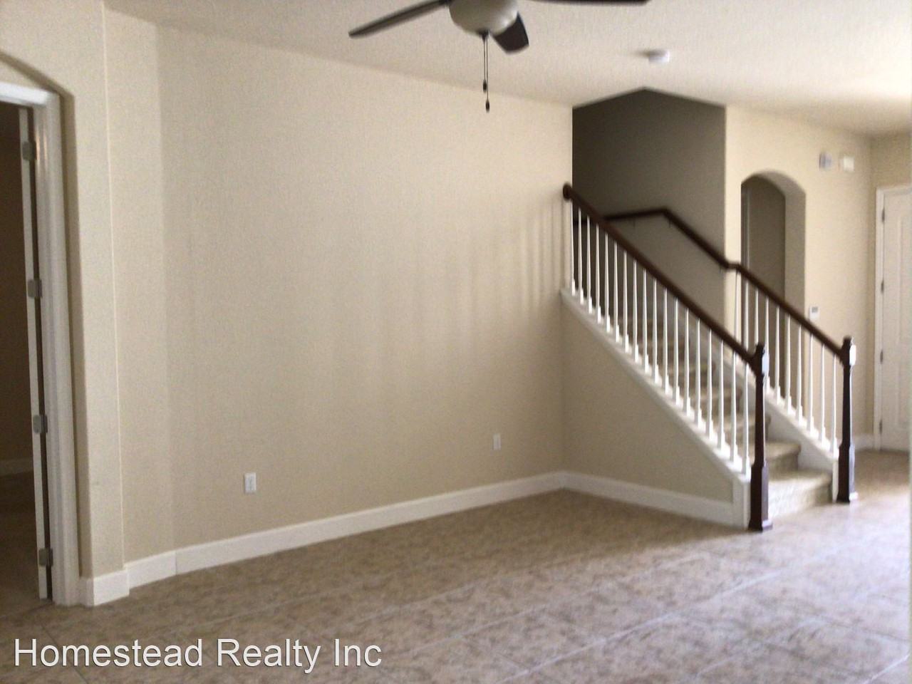 2882 Eastham Ln - Photo 3 of 4