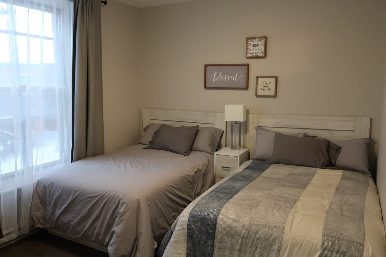 5983 Av Du Parc - Photo 3 of 14