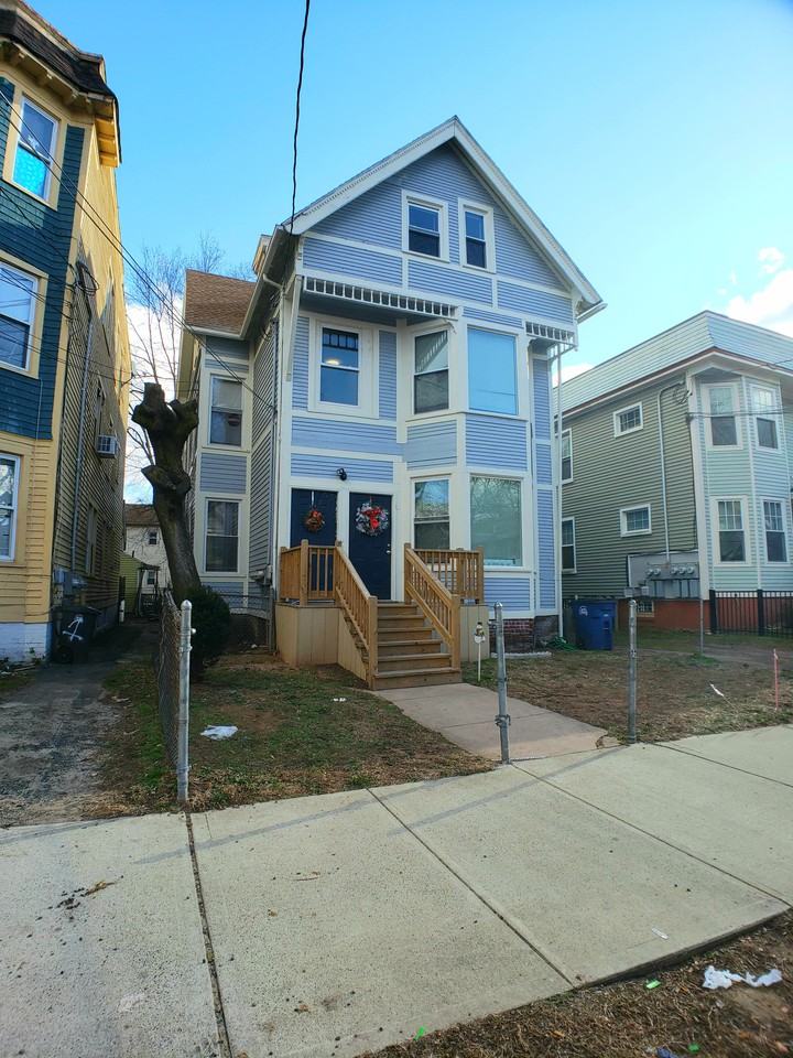 115 Carmel Street #3 - Photo 2 of 13