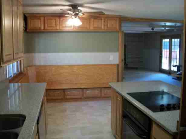 950 NE 18th St - Photo 3 of 10