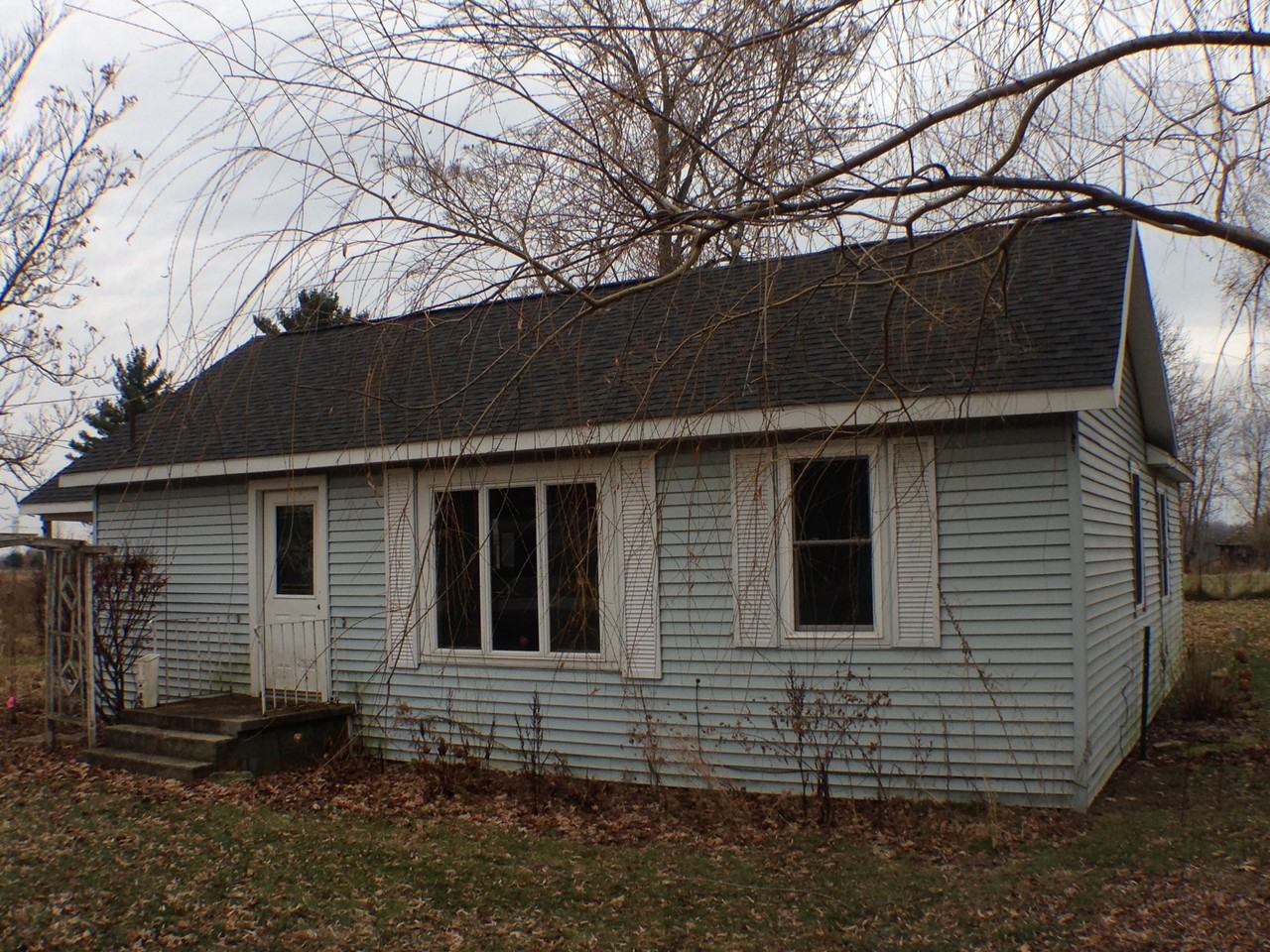 101 Monroe Center St NW - Photo 2 of 24