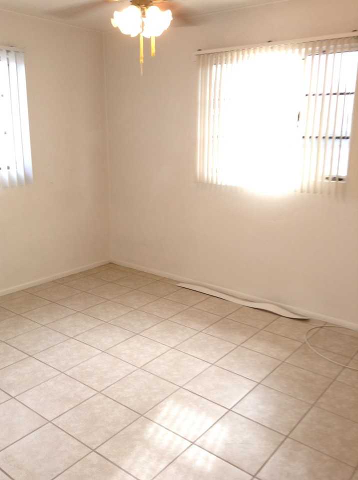 5793 E Eastland St - Photo 3 of 19