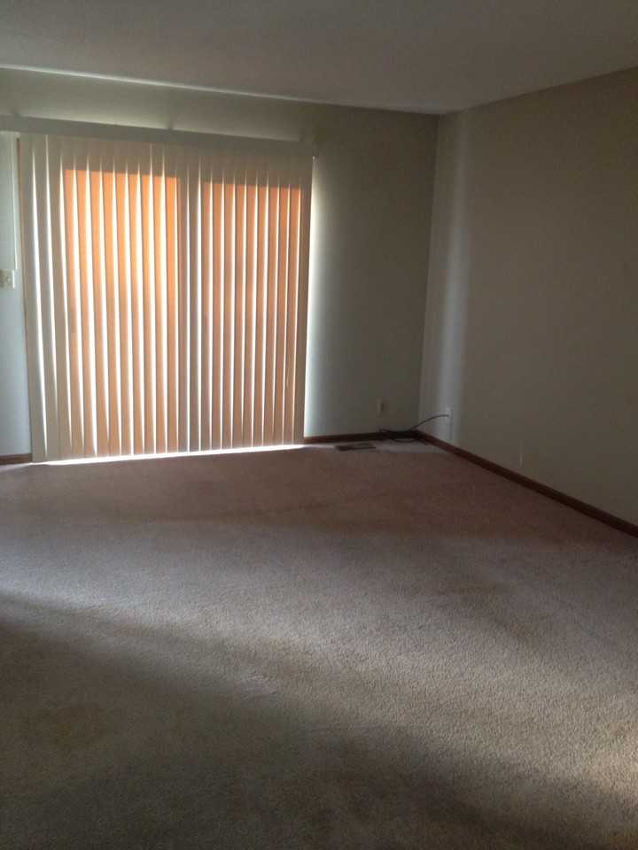 630 Oregon Trail - Photo 2 of 11