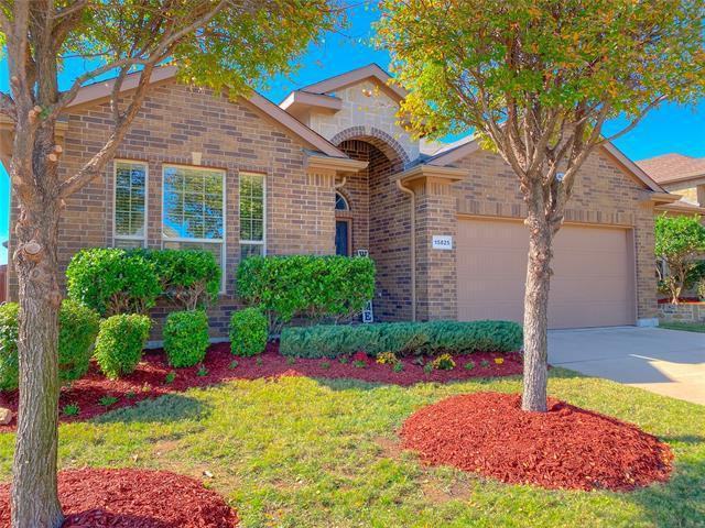 15825 Carlton Oaks Dr - Photo 2 of 11