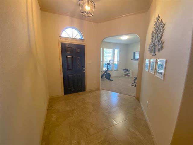 15825 Carlton Oaks Dr - Photo 3 of 11
