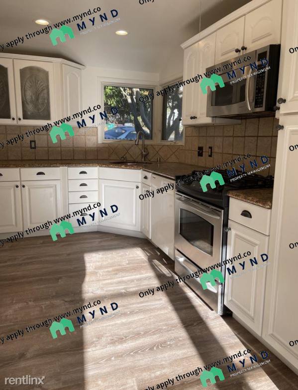 4801 Harbord Dr - Photo 3 of 8