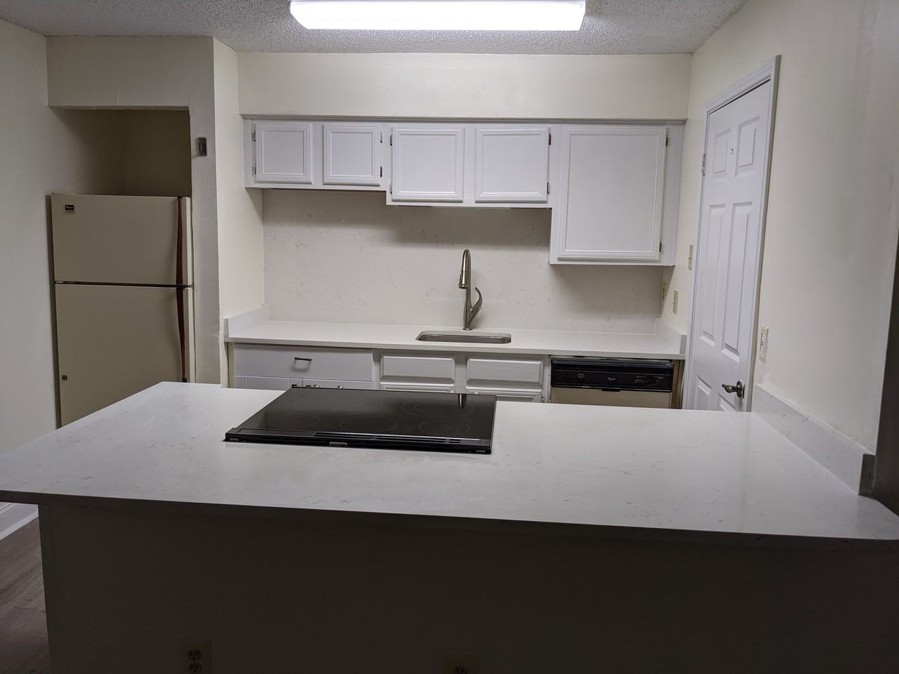 1532 Lincoln Way #303 - Photo 3 of 14