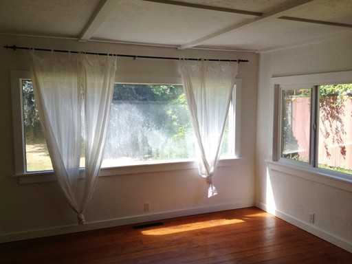 883 8th St - Photo 3 of 13