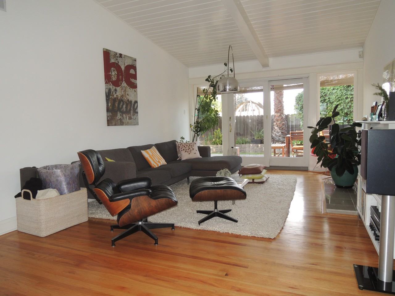 318 Anna Ave - Photo 3 of 19