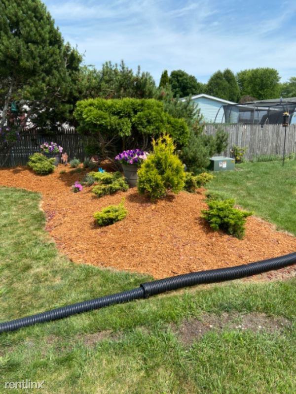 8847 17th Ave - Photo 2 of 13