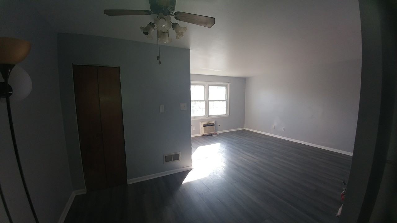 1631 Bonwood Rd #1 - Photo 2 of 10