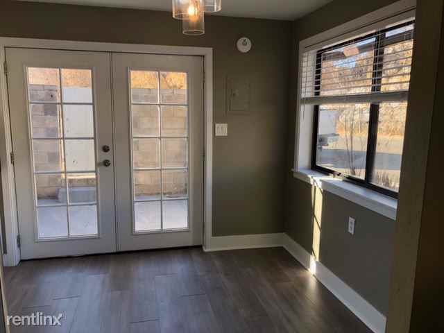 1421 Arthur Dr - Photo 3 of 11