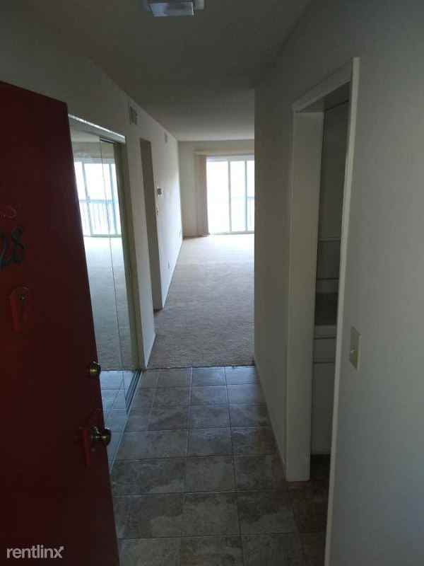 1056 Continentals Way - Photo 2 of 19