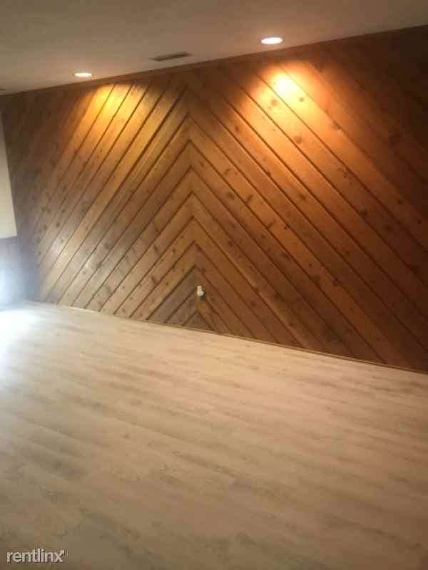 360 360 Vista Court C - Photo 3 of 7