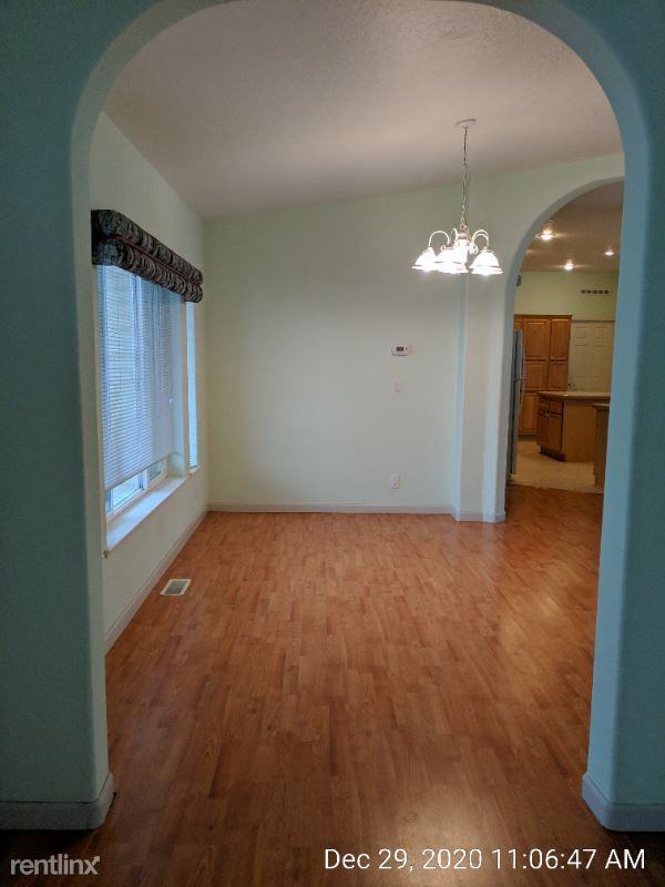 3474 S 1800 E - Photo 3 of 26