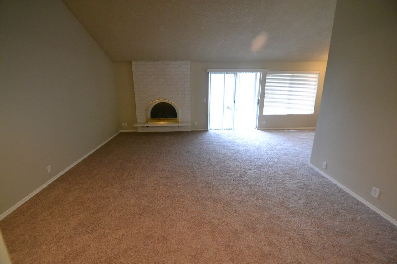 5403 144th Pl SW - Photo 3 of 6