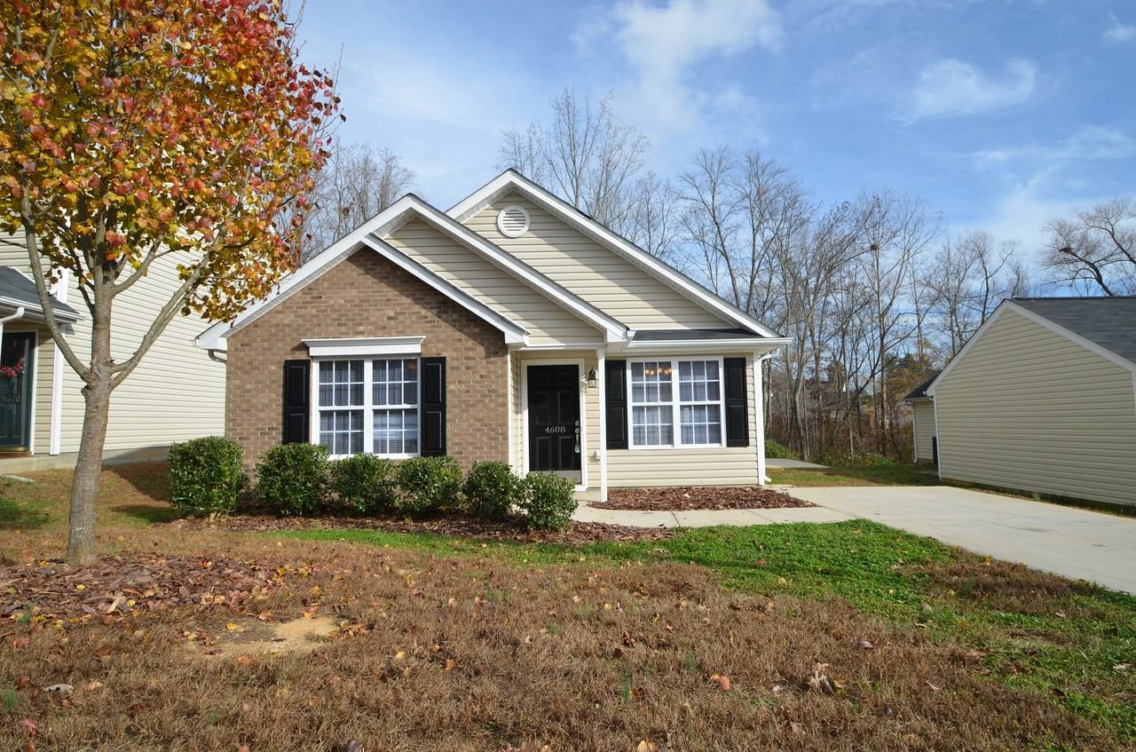 4608 Byers Rd, Greensboro, NC 27405 3 Bedroom Apartment for Rent