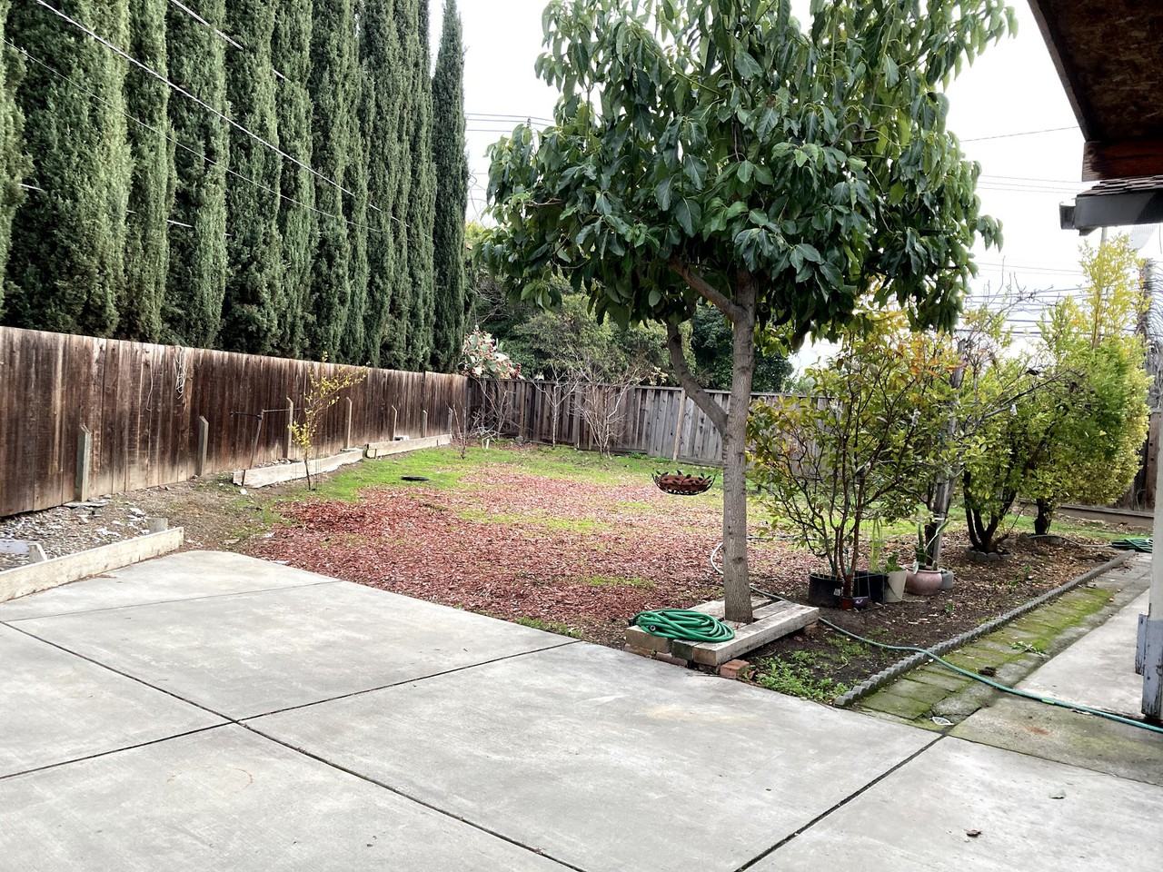 2060 Amberwood Court - Photo 2 of 11