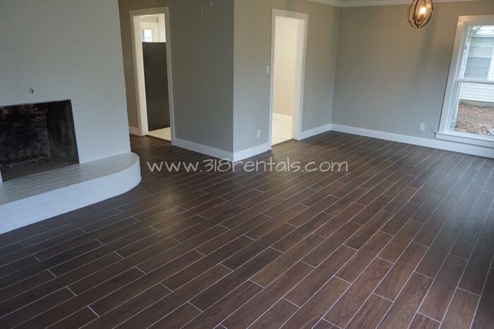 3743 Greenway Pl - Photo 3 of 9