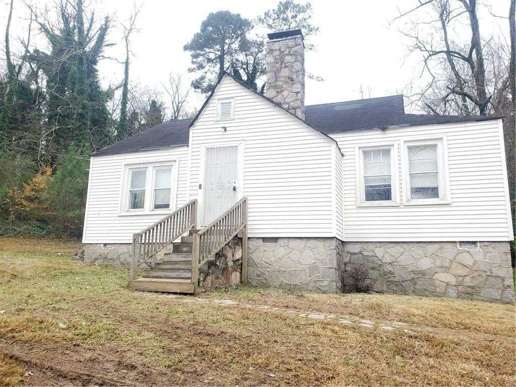 2429 Macon Dr Sw - Photo 3 of 19