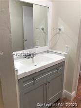 2252 Sw 81st Ave - Photo 2 of 5