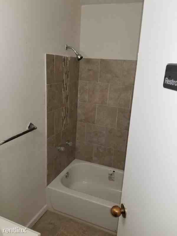 4710 4710 merion ave 2 - Photo 3 of 5