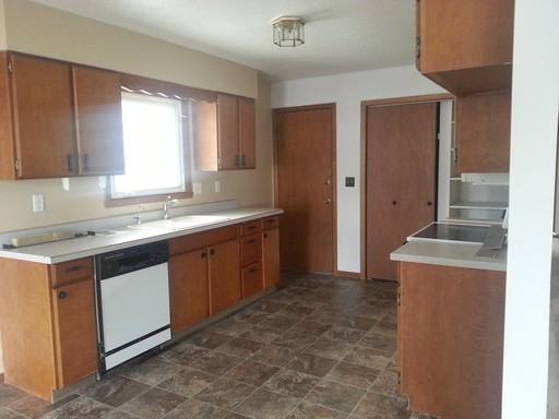 1817 11th Ave N #1 - Photo 3 of 10