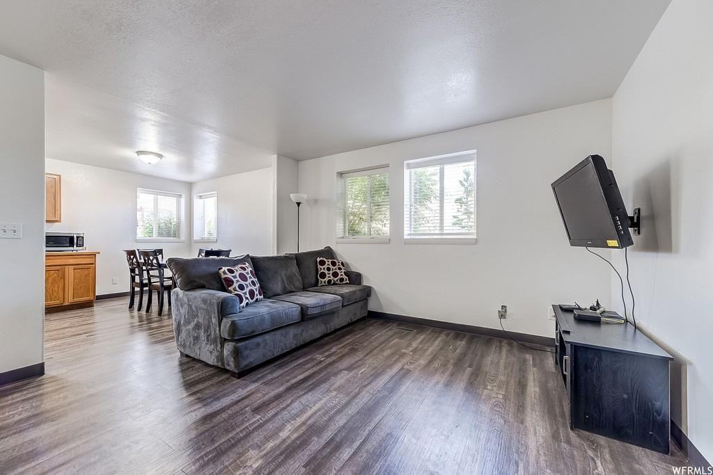 63 E 100 N - Photo 3 of 7