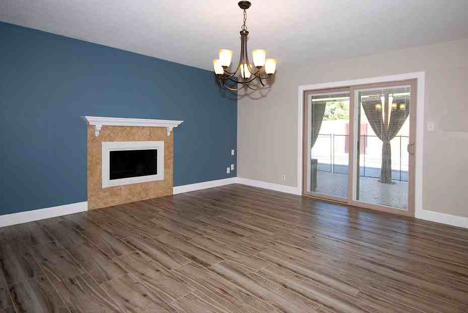 8620 E Meadowbrook Ave - Photo 3 of 19