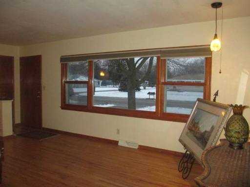 1423 Ford Rd - Photo 2 of 12