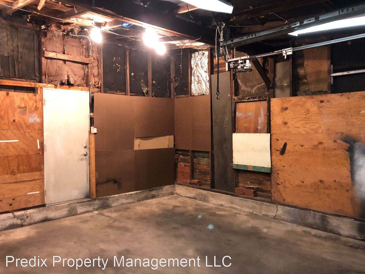 415 N. George St. - Photo 3 of 4