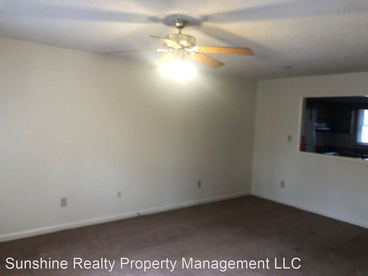 335/337 McPHERSON DR - Photo 2 of 8