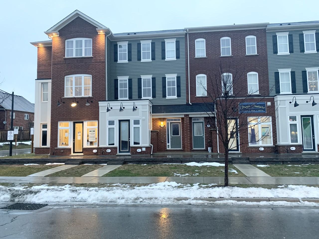 22 Spring Creek Dr #2 - Photo 2 of 32