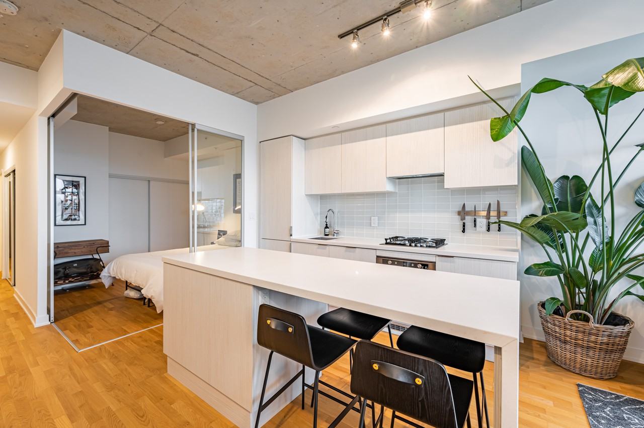 109 Ossington Avenue #509 - Photo 7 of 31