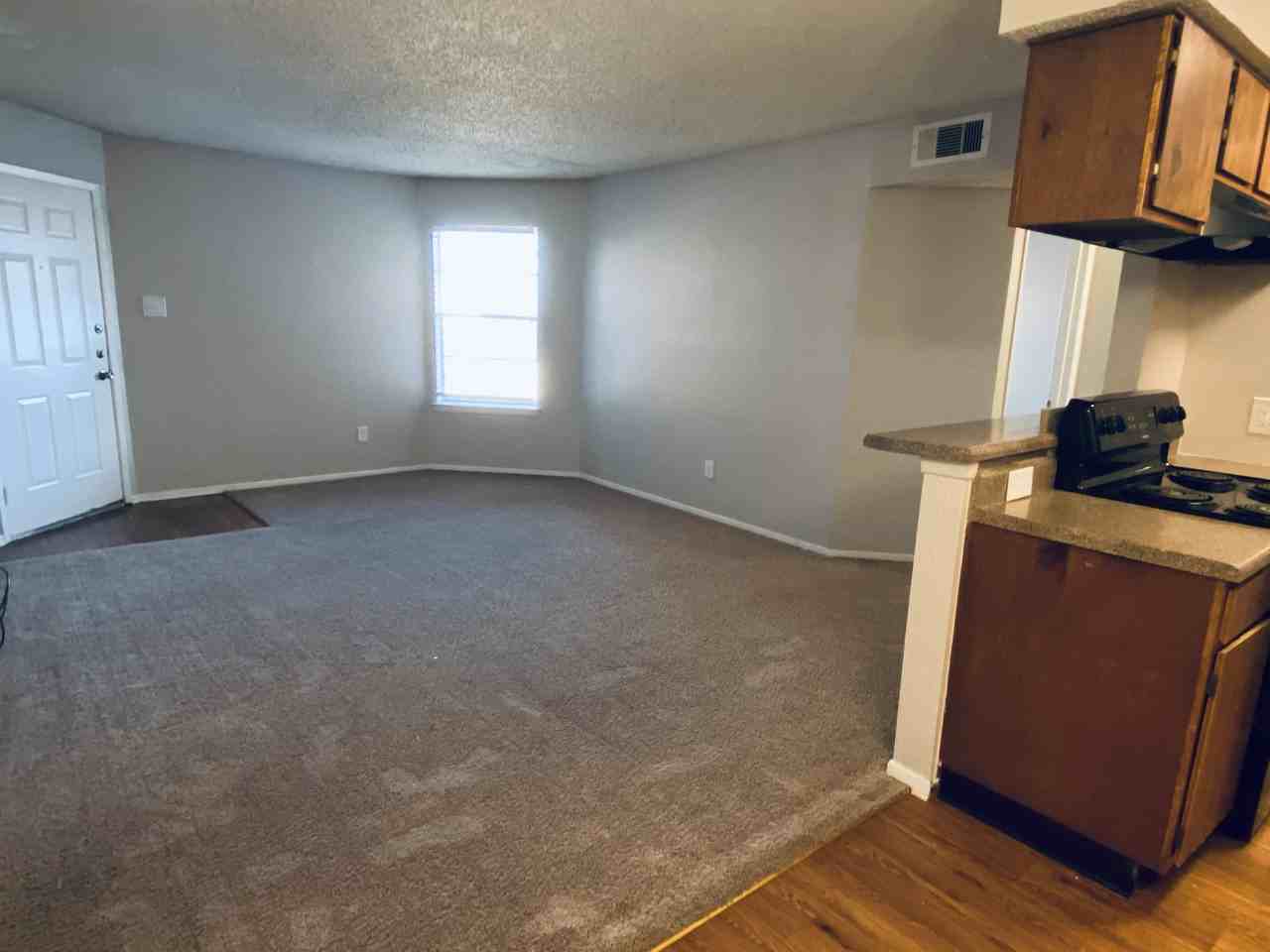 Mack Park Apartments - Photo 3 of 14