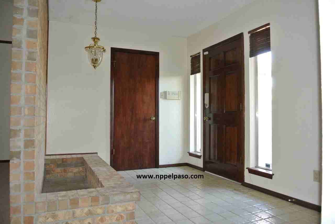 1721 Vista Real Dr - Photo 3 of 25