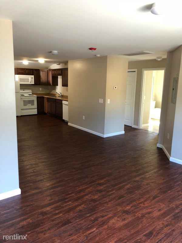 18 Killingworth Rd - Photo 2 of 16