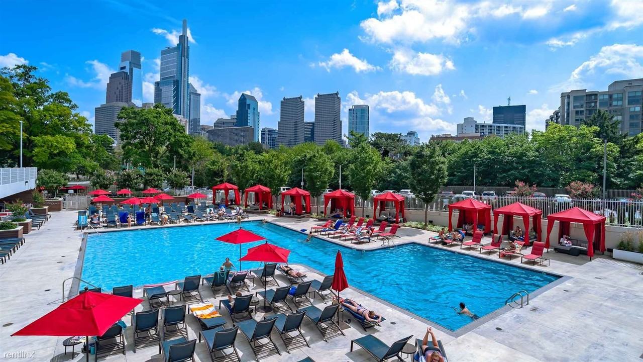 Landing Furnished Apartment Park Towne Place - Photo 2 of 50