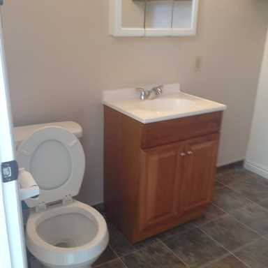 842 S 50 E St - Photo 2 of 3