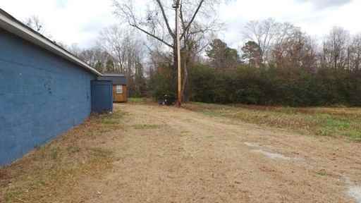 2191 Congaree Rd - Photo 3 of 8
