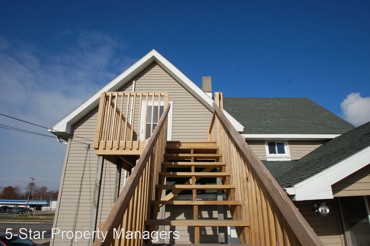 1001 W Market St - Photo 2 of 21