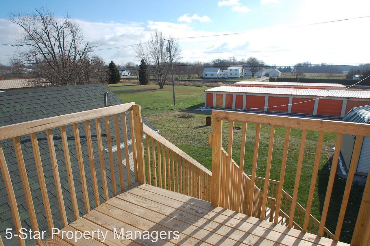 1001 W Market St - Photo 3 of 21