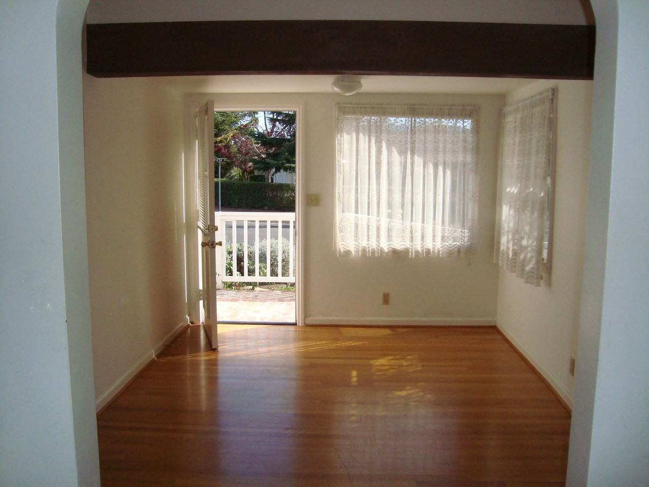 529 5th St - Photo 2 of 12