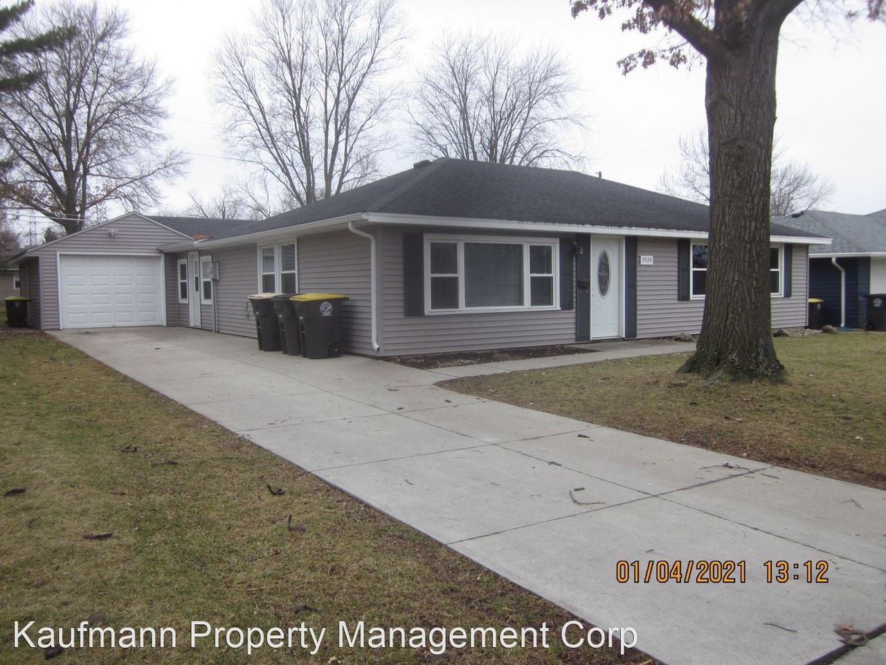 3924 Indian Hills Dr - Photo 2 of 16