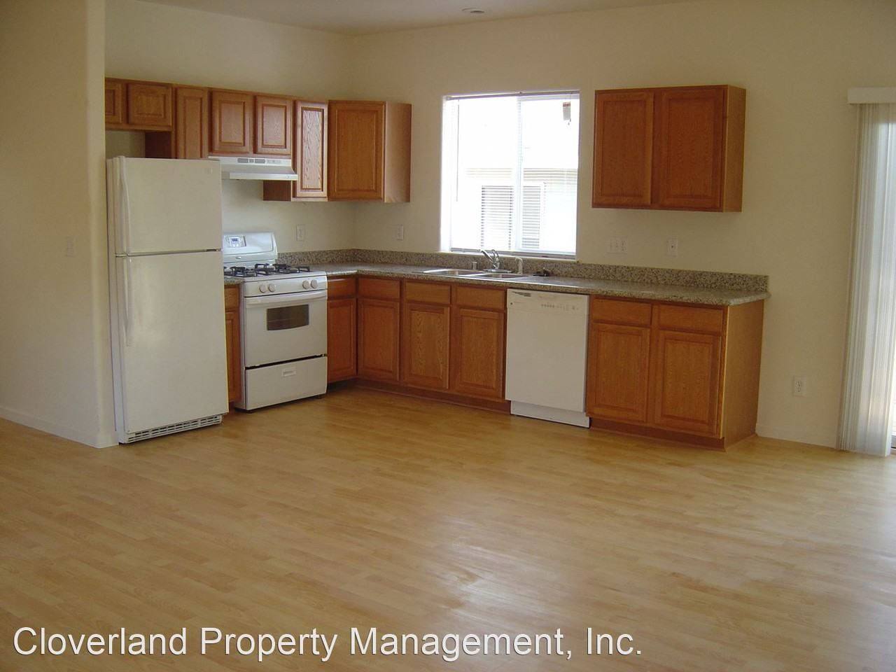 4536 Bayview Drive - Photo 2 of 7