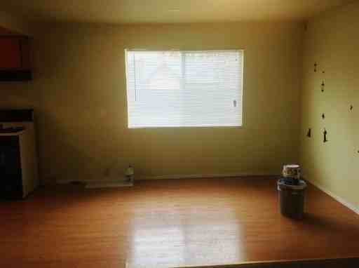 3810 Knightlinger St - Photo 2 of 8