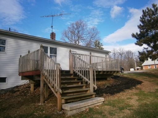 600 Cassel Rd - Photo 2 of 3