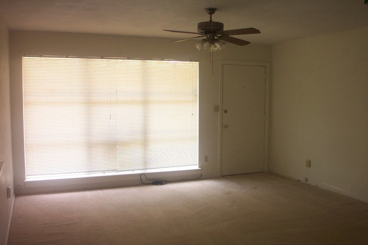 22 Laurie Dr Ne - Photo 2 of 9