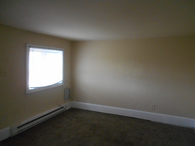 320 Haile Ave - Photo 2 of 6