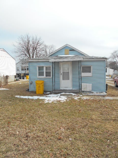320 Haile Ave - Photo 6 of 6